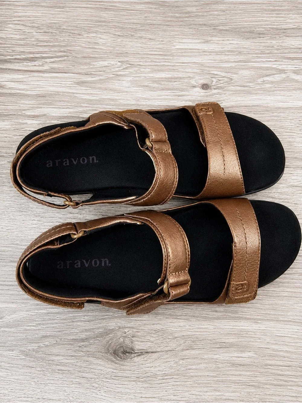 Aravon Bronze Leather Comfort Sandals Women’s Size 12 B Adjustable Straps